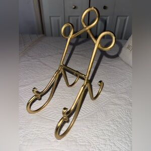 Chic Gold Metal Display Easel
